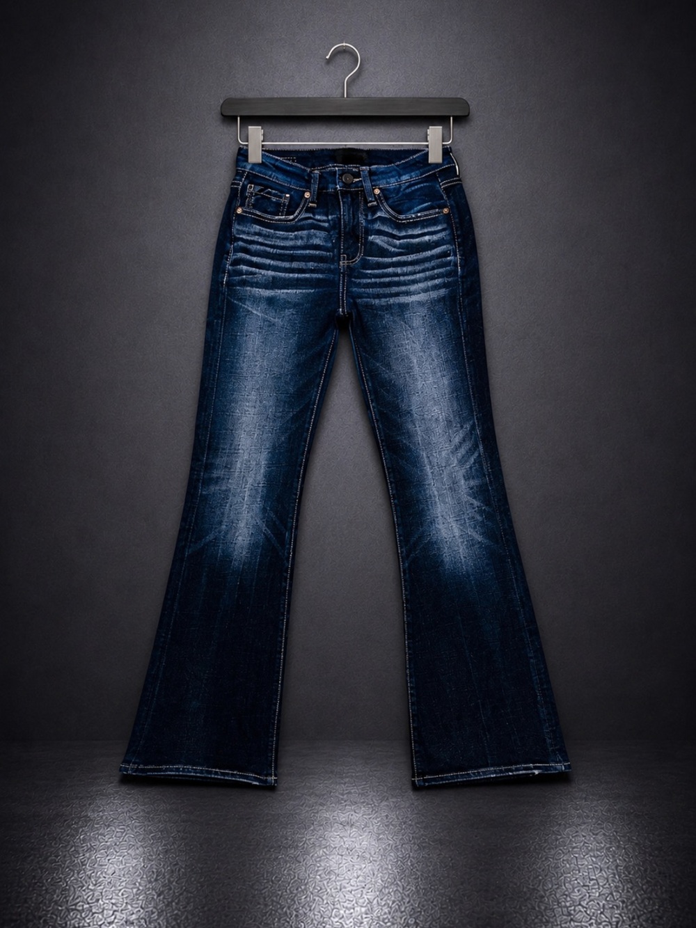 Buckle Black Fit No. 93 Dark Blue Bootcut Stretch Jeans Women’s 24x31 EUC